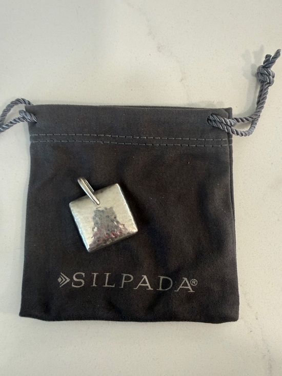 Silpada Jewelry - Silpada retired hammered square pillow pendant - Sterling Silver